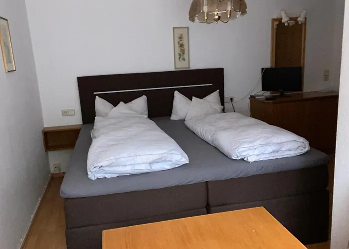 Hotel und Pension Brunnenhof